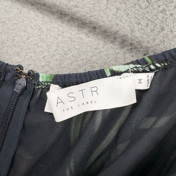 ASTR the Label Off the Shoulder Floral Mini Dress size medium vacation tropical - Picture 14 of 14